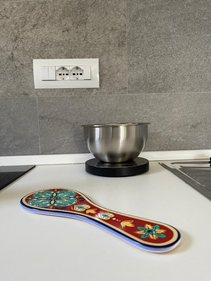 Casa Vacanze Sa Piazza Apartment Dorgali Bagian luar foto